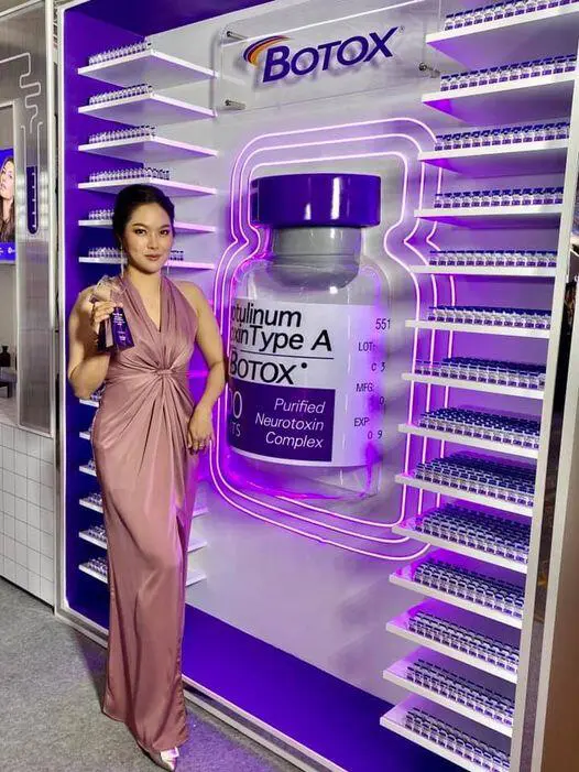 ธารารินคลินิกคว้ารางวัล สูงสุด Top 1 ในภาคอีสาน ฉีดฟิลเลอร์ JUVEDERM และโบอเมริกา 1